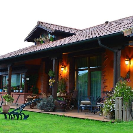 Alojamiento Bernabales Pámanes Exterior foto